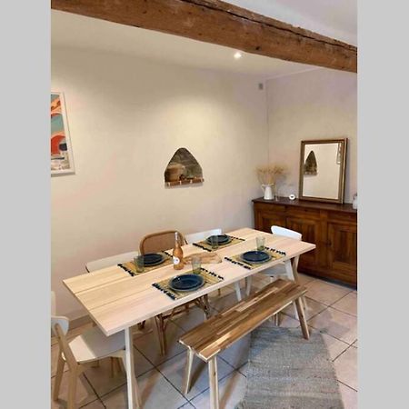 Superbe appartement en pierre fraîchement rénové Bernis Exterior foto
